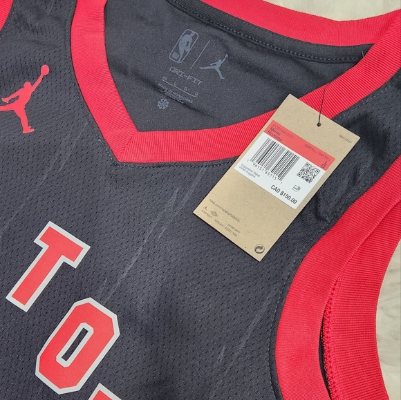 Toronto Raptors Barnes Jersey - Picture 3 of 4